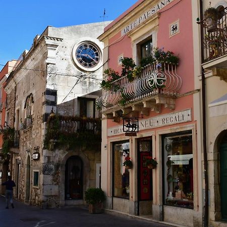 Casa Cifali Bed & Breakfast Taormina Exterior photo